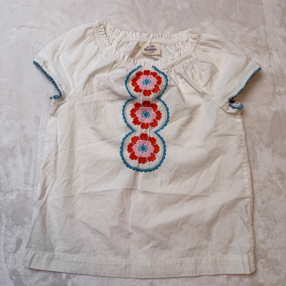 Mini Boden Girls White Floral Embroidered Pom Pom Trim Cotton Top 7-8Y